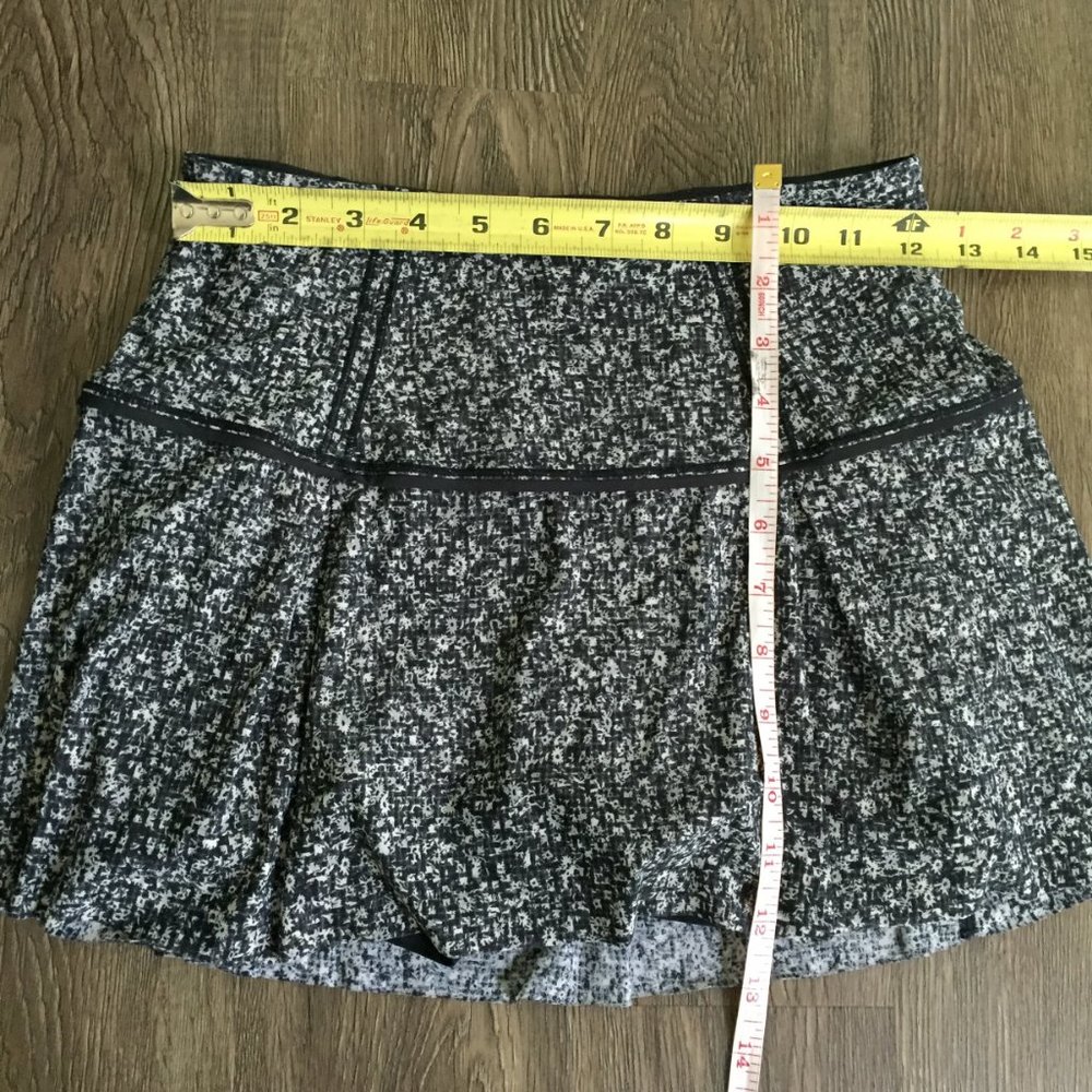 Lululemon Lost In Pace Skirt Daisy Dust Alpine - Picture 10 of 10